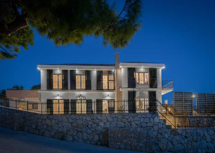 Villa Zvonimir Klis