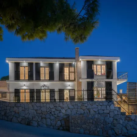 Villa Zvonimir Klis